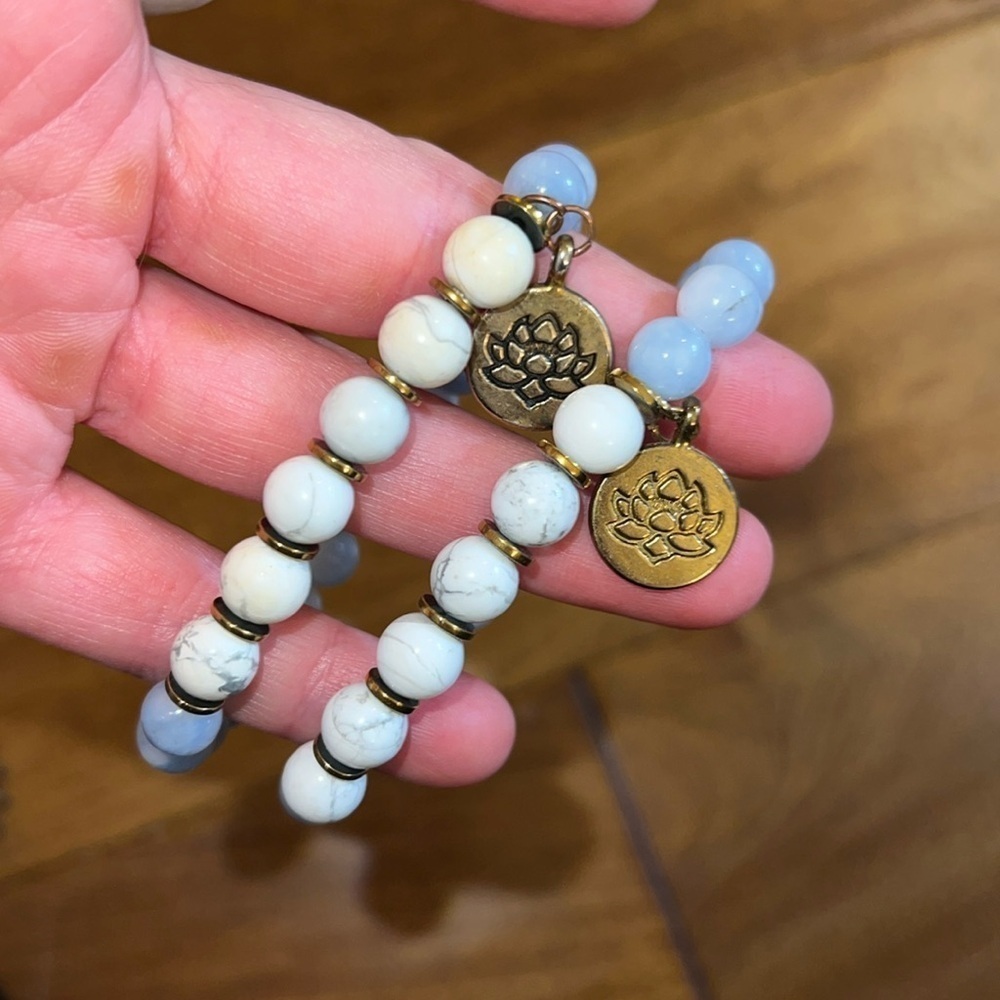 Blue and white beaded lotus charm bracelet, set of 2​​​​​​